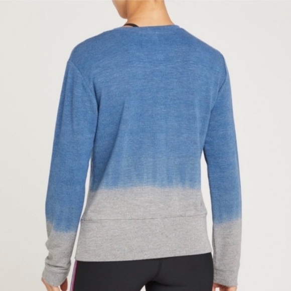 Monrow + Soul Cycle Dip Dyed Crew Neck Sweatshirt Blue Long Sleeve Small - Picture 5 of 9